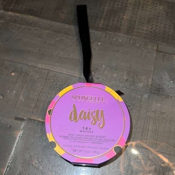 Spongelle Flower Child Collection “Daisy” Body Wash Infusd Buffer 14+ Washes - Picture 1 of 2